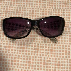Sunglasses with Argyle Detail